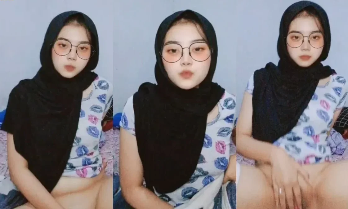 Live Host Alya Hijab Cantik Pulen Fulldur poster